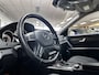 Mercedes-Benz C-klasse 180 Business Class Elegance /96.000KM NAP! /AUTOMAAT! /Trekhaak! /Navi /Climat /Cruise /Elek. pakket /Bluetooth /Multi. LEDER Stuur /Regensensor /16"LMV /LED Dagrijverl. /PDC V+A /Isofix /Armsteun.