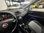 Fiat Punto Evo 0.9 TwinAir Sempre/ 5-Drs/ 16'' LMV/ Navi/ Clima/ Cruise/ Elek. pakket/ Isofix/ Bluetooth/ Armsteun/ Multi. LEDER. Stuur/ Mistl./ Dagrijverl.