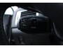 Peugeot 307 CC 2.0-16V/ Automaat!/ Leder/ Elek. Kap/ Stoelverw./ 16'' LMv/ Clima/ Cruise/ Elek. pakket/ LEDER. Stuur/ Mistl./ Getint glas/ PDC/ Metallic lak.