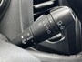 Renault Captur 0.9 TCe Edition One/ LED Koplampen/ Camera/ Stoelverw./ 17''LMV/ Clima/ Navi/ Cruise/ Bluetooth/ Multi.LEDER.Stuur/ Elek.Pakket/ Isofix/ PDC V+A.