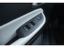 Honda Jazz 1.5 e:HEV Executive/ LED Koplampen/ Camera/ Apple + Android/ DAB+/ Stoelverw./ Lane-Assist./ Adaptive Cruise/ Dode-Hoek DET./ Keyless/ Navi/ Multi. LEDER. Stuur/ PDC V+A/ Extra getint glas.
