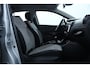 Renault Captur 0.9 TCe Dynamique/ Trekhaak!/ LED Dagrijverl./ Keyless/ 17''LMV/ Clima/ Navi/ Cruise/ Bluetooth/ Multi.LEDER.Stuur/ Elek.pakket/ Isofix/ Metallic Lak.