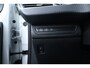 Peugeot 2008 1.2 PureTech Blue Lion /Trekhaak! /Apple + Android /DAB+! /Navi /Airco /Cruise /Elek. pakket /Bluetooth /Isofix /LED Dagrijverl. /PDC /Dakrails /Mistlampen /Isofix.