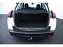 Peugeot 2008 1.2 PureTech Blue Lion /Trekhaak! /Apple + Android /DAB+! /Navi /Airco /Cruise /Elek. pakket /Bluetooth /Isofix /LED Dagrijverl. /PDC /Dakrails /Mistlampen /Isofix.