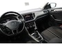 Volkswagen T-Roc 1.5 TSI Style/ Trekhaak!/ 16''LMV/ Apple+android/ Airco/ Navi/ Cruise/ Bluetooth/ Multi.LEDER.Stuur/ Elek.pakket/ Isofix/ PDC V+A.