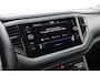 Volkswagen T-Roc 1.5 TSI Style/ Trekhaak!/ 16''LMV/ Apple+android/ Airco/ Navi/ Cruise/ Bluetooth/ Multi.LEDER.Stuur/ Elek.pakket/ Isofix/ PDC V+A.