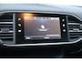 Peugeot 308 1.2 PureTech Active /D-Riem Verv. 180.000KM! /Trekhaak! /Apple + Android /DAB+! /Navi /Climat /Cruise /Elek. pakket /Bluetooth /LED Dagrijverl. /16"LMV /Getint glas /PDC /Isofix /Armsteun.