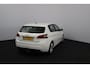 Peugeot 308 1.2 PureTech Active /D-Riem Verv. 180.000KM! /Trekhaak! /Apple + Android /DAB+! /Navi /Climat /Cruise /Elek. pakket /Bluetooth /LED Dagrijverl. /16"LMV /Getint glas /PDC /Isofix /Armsteun.