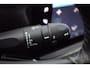 Citroën C3 1.2 PureTech Shine/ DEALER ONDERHOUDEN!/ AUTOMAAT!/ D-Riem verv: 91.000 KM!/ Two-Tone/ Camera/ 17'' LMV/ Apple + Android/ DAB+/ Extra getint glas/ Navi/ Clima/ Cruise/ Elek. pakket/ Isofix/ Bluetooth/ Mistl./ PD