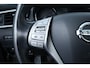 Nissan Qashqai 1.2 N-Connecta/ Trekhaak/ Panorama-Dak/ 18'' LMV/ Keyless/ 360° Camera/ Lane-Assist./ Navi/ Clima/ Cruise/ Elek. pakket/ Isofix/ Bluetooth/ Multi. LEDER. Stuur/ Mistl./ PDC V+A/ Extra getint glas/ Dakrails.