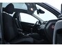 Nissan Qashqai 1.2 N-Connecta/ Trekhaak/ Panorama-Dak/ 18'' LMV/ Keyless/ 360° Camera/ Lane-Assist./ Navi/ Clima/ Cruise/ Elek. pakket/ Isofix/ Bluetooth/ Multi. LEDER. Stuur/ Mistl./ PDC V+A/ Extra getint glas/ Dakrails.