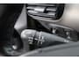 Citroën C4 Cactus 1.2 PureTech Business /D-Riem Verv. 111.000KM! /Pano-Dak! /Camera /Apple + Android /DAB+! /Lane Assist /Navi /Climat /Cruise /Elek. pakket /Bluetooth /Regensensor /16"LMV /Extra getint glas /PDC.