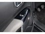 Citroën C4 Cactus 1.2 PureTech Business /D-Riem Verv. 111.000KM! /Pano-Dak! /Camera /Apple + Android /DAB+! /Lane Assist /Navi /Climat /Cruise /Elek. pakket /Bluetooth /Regensensor /16"LMV /Extra getint glas /PDC.