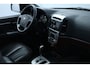 Hyundai Santa Fe 2.2 CRDi VGT StyleVersion MARGE! /D-Riem Verv. 450.000KM! /AUTOMAAT! /Trekhaak! /Xenon /Stoelverw. /Climat /Cruise /Elek. pakket /Radio-CD /Bluetooth /17"LMV /Extra geitnt glas.