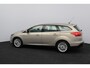 Ford Focus Wagon 1.0 Titanium Edition/ Voorruitverw./ 17'' LMV/ PDC V+A/ Navi/ Clima/ Cruise/ Elek. pakket/ Isofix/ Bluetooth/ Armsteun/ Multi. LEDER. Stuur/ Mistl./ Chroom/ Dakrails.