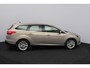 Ford Focus Wagon 1.0 Titanium Edition/ Voorruitverw./ 17'' LMV/ PDC V+A/ Navi/ Clima/ Cruise/ Elek. pakket/ Isofix/ Bluetooth/ Armsteun/ Multi. LEDER. Stuur/ Mistl./ Chroom/ Dakrails.