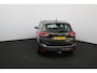Ford C-Max 1.0 Titanium /DEALER ONDERHOUDEN! /Trekhaak! /Voorruitverw. /Camera /Lane Assist /Dodehoek Detec. /Navi /Climat /Cruise /Elek. pakket /Bluetooth /17"LMV /PDC V+A /LED Dagrijverl. /Mistlampen.