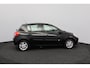 Renault Clio 1.2 TCE Business Line/ Dealer Onderhouden!/ 15'' LMV/ 5-Drs/ Airco/ C.V. Afstand/ Elek. pakket/ Isofix/ Radio-CD/ Mistl./ Getint glas/ Metallic lak.