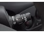 Renault Clio 1.2 TCE Business Line/ Dealer Onderhouden!/ 15'' LMV/ 5-Drs/ Airco/ C.V. Afstand/ Elek. pakket/ Isofix/ Radio-CD/ Mistl./ Getint glas/ Metallic lak.