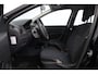 Renault Clio 1.2 TCE Business Line/ Dealer Onderhouden!/ 15'' LMV/ 5-Drs/ Airco/ C.V. Afstand/ Elek. pakket/ Isofix/ Radio-CD/ Mistl./ Getint glas/ Metallic lak.
