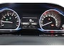 Peugeot 2008 1.2 PureTech Allure/ Riem V.V. 52.000 km !/Pano-Dak! /Trekhaak! /Apple + Android /DAB+! /Navi /Climat /Cruise /Elek. pakket /Bluetooth /Regensensor /16"LMV /Extra getint glas /PDC /LED Dagrijverl. /Dakrails /Isof