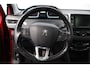 Peugeot 2008 1.2 PureTech Allure/ Riem V.V. 52.000 km !/Pano-Dak! /Trekhaak! /Apple + Android /DAB+! /Navi /Climat /Cruise /Elek. pakket /Bluetooth /Regensensor /16"LMV /Extra getint glas /PDC /LED Dagrijverl. /Dakrails /Isof