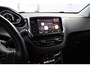 Peugeot 2008 1.2 PureTech Allure/ Riem V.V. 52.000 km !/Pano-Dak! /Trekhaak! /Apple + Android /DAB+! /Navi /Climat /Cruise /Elek. pakket /Bluetooth /Regensensor /16"LMV /Extra getint glas /PDC /LED Dagrijverl. /Dakrails /Isof