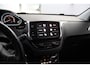 Peugeot 2008 1.2 PureTech Allure/ Riem V.V. 52.000 km !/Pano-Dak! /Trekhaak! /Apple + Android /DAB+! /Navi /Climat /Cruise /Elek. pakket /Bluetooth /Regensensor /16"LMV /Extra getint glas /PDC /LED Dagrijverl. /Dakrails /Isof