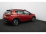 Peugeot 2008 1.2 PureTech Allure/ Riem V.V. 52.000 km !/Pano-Dak! /Trekhaak! /Apple + Android /DAB+! /Navi /Climat /Cruise /Elek. pakket /Bluetooth /Regensensor /16"LMV /Extra getint glas /PDC /LED Dagrijverl. /Dakrails /Isof