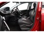 Peugeot 2008 1.2 PureTech Allure/ Riem V.V. 52.000 km !/Pano-Dak! /Trekhaak! /Apple + Android /DAB+! /Navi /Climat /Cruise /Elek. pakket /Bluetooth /Regensensor /16"LMV /Extra getint glas /PDC /LED Dagrijverl. /Dakrails /Isof