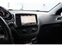 Peugeot 2008 1.2 PureTech Allure/ Riem V.V. 52.000 km !/Pano-Dak! /Trekhaak! /Apple + Android /DAB+! /Navi /Climat /Cruise /Elek. pakket /Bluetooth /Regensensor /16"LMV /Extra getint glas /PDC /LED Dagrijverl. /Dakrails /Isof