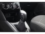Peugeot 208 1.2 PureTech Active/ D-RIEM VERV: 63.000 KM!/ DEALER ONDERHOUDEN!/ 5-Drs/ Apple + Android/ Navi/ Airco/ Cruise/ Elek. pakket/ Isofix/ Bluetooth/ Armsteun/ Multi. LEDER. Stuur/ Dakspoiler/ LED Dagrijverl.