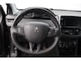 Peugeot 208 1.2 PureTech Active/ D-RIEM VERV: 63.000 KM!/ DEALER ONDERHOUDEN!/ 5-Drs/ Apple + Android/ Navi/ Airco/ Cruise/ Elek. pakket/ Isofix/ Bluetooth/ Armsteun/ Multi. LEDER. Stuur/ Dakspoiler/ LED Dagrijverl.
