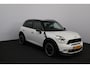 MINI Countryman 1.6 Cooper S Chili/ Automaat/ 184pk!/ Two-Tone/ Panorama-Dak/ 18'' LMV/ Bi-Xenon/ Keyless/ Stoelverw./ Zwarte-Hemel/ Leder/ Multi. LEDER. Stuur/ PDC/ Chroom.