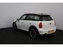 MINI Countryman 1.6 Cooper S Chili/ Automaat/ 184pk!/ Two-Tone/ Panorama-Dak/ 18'' LMV/ Bi-Xenon/ Keyless/ Stoelverw./ Zwarte-Hemel/ Leder/ Multi. LEDER. Stuur/ PDC/ Chroom.