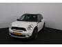 MINI Countryman 1.6 Cooper S Chili/ Automaat/ 184pk!/ Two-Tone/ Panorama-Dak/ 18'' LMV/ Bi-Xenon/ Keyless/ Stoelverw./ Zwarte-Hemel/ Leder/ Multi. LEDER. Stuur/ PDC/ Chroom.