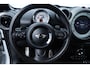 MINI Countryman 1.6 Cooper S Chili/ Automaat/ 184pk!/ Two-Tone/ Panorama-Dak/ 18'' LMV/ Bi-Xenon/ Keyless/ Stoelverw./ Zwarte-Hemel/ Leder/ Multi. LEDER. Stuur/ PDC/ Chroom.