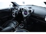 MINI Countryman 1.6 Cooper S Chili/ Automaat/ 184pk!/ Two-Tone/ Panorama-Dak/ 18'' LMV/ Bi-Xenon/ Keyless/ Stoelverw./ Zwarte-Hemel/ Leder/ Multi. LEDER. Stuur/ PDC/ Chroom.