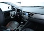 Kia Niro Hybrid 1.6 GDi DynamicLine/ 16'' LMV/ Apple + Android/ Lane-Assist./ Half-Leder/ Navi/ Clima/ Cruise/ Bluetooth/ Armsteun/ Multi. LEDER. Stuur/ PDC/ Chroom/ LED Dagrijverl.