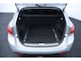 Hyundai i40 Wagon 2.0 GDI i-Catcher/ Pano-Dak!/ Trekhaak/ Camera/ Bi-Xenon/ 18"LMV/ Elek.Stoel/ Stoelverw./ Keyless/ Clima/ Navi/ Cruise/ Bluetooth/ Multi.LEDER.Stuur/ PDC.