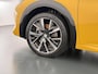 Peugeot e-208 GT 136pk 50 kWh | Navigatie | Panorama dak | Automatische airco | Camera achter | Parkeersensoren | 3D i-Cockpit | Lichtmetalen velgen | Full LED koplampen | Apple Carplay en Android auto