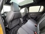 Peugeot e-208 GT 136pk 50 kWh | Navigatie | Panorama dak | Automatische airco | Camera achter | Parkeersensoren | 3D i-Cockpit | Lichtmetalen velgen | Full LED koplampen | Apple Carplay en Android auto