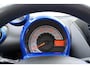 Toyota Aygo 1.0-12v 5drs | Multimedia met Apple Carplay/Android Auto | Fietsendragerhaak | Airco | LM-velgen