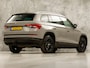 Skoda Kodiaq 1.5 TSI Sport 7 Persoons 150Pk Automaat (APPLE CARPLAY, GROOT NAVI, CLIMATE, GETINT GLAS, SPORTSTOELEN, ADAPTIVE CRUISE, PARKEERSENSOREN, TREKHAAK, NIEUWSTAAT)