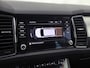 Skoda Kodiaq 1.5 TSI Sport 7 Persoons 150Pk Automaat (APPLE CARPLAY, GROOT NAVI, CLIMATE, GETINT GLAS, SPORTSTOELEN, ADAPTIVE CRUISE, PARKEERSENSOREN, TREKHAAK, NIEUWSTAAT)