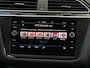 Volkswagen Tiguan 1.5 TSI 150 pk R-Line Business+ 7-DSG | Trekhaak | Navigatie | Achteruitrijcamera | ACC |