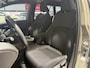 Toyota Corolla Touring Sports Hybrid 140 Active Parkeersensoren voor en achter, Stoelverwarming Voor, All Season Banden, Apple Carplay/Android Auto, Adaptieve Cruise Control