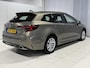 Toyota Corolla Touring Sports Hybrid 140 Active Parkeersensoren voor en achter, Stoelverwarming Voor, All Season Banden, Apple Carplay/Android Auto, Adaptieve Cruise Control