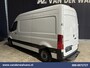 Mercedes-Benz Sprinter 211 CDI 115pk L2H2 Euro6 Airco | Camera | Trekhaak Bijrijdersbank