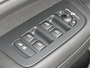 Volvo V60 2.0 T4 AUT Momentum 12 MND garantie DAB+ / Trekhaak / Stoelverwarming
